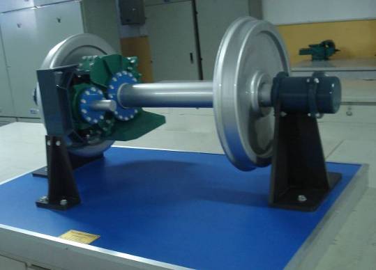 高鐵車輛輪對(duì)及傳動(dòng)裝置模型